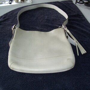 Coach Vintage Cream COlored Pebbled Leather Crossbody Bag No 1427